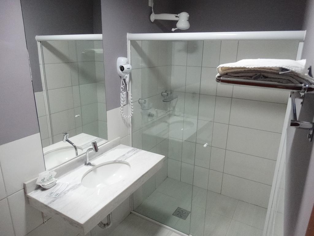Hotel Riviera Pantanal 3*