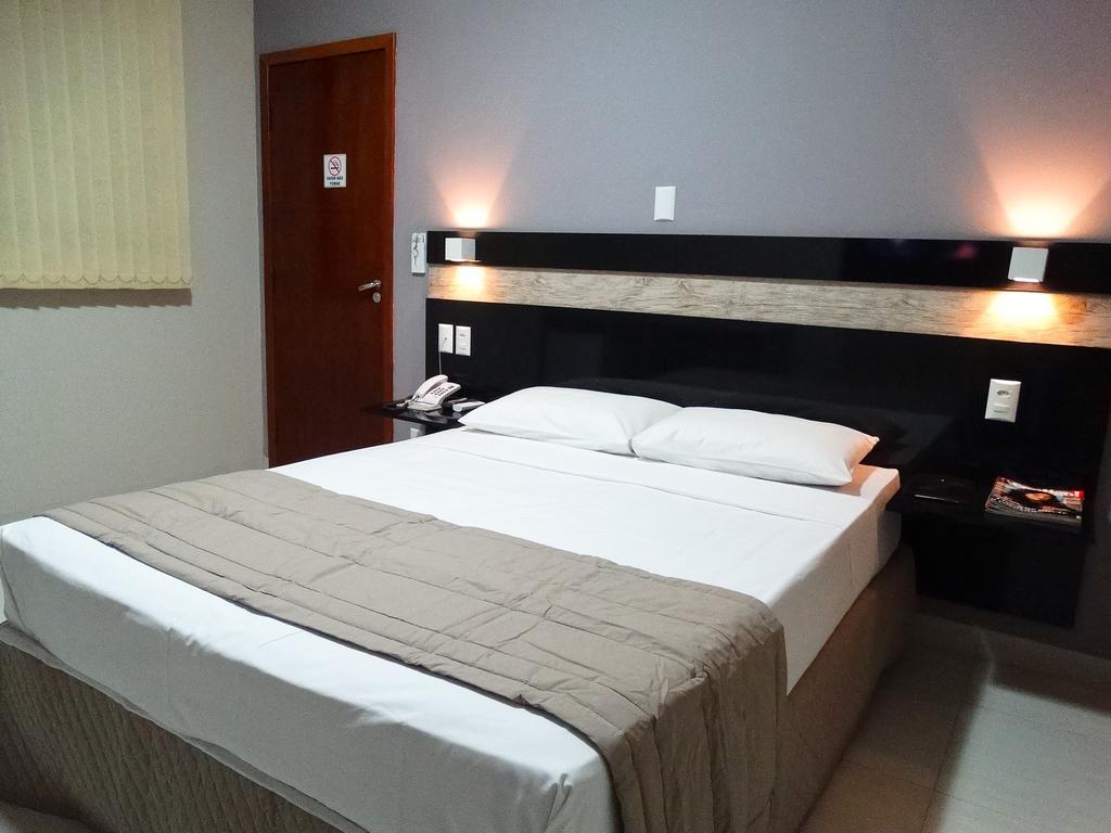 Riviera Pantanal Hotel Cáceres